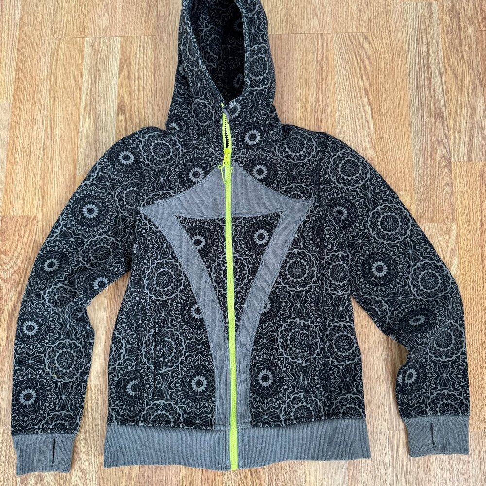 Ivivva hoodie